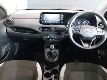 Used Hyundai i10 2020 for sale - 78156164: Photo