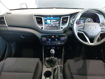 Used Hyundai TUCSON 2017 for sale - 75837617: Photo