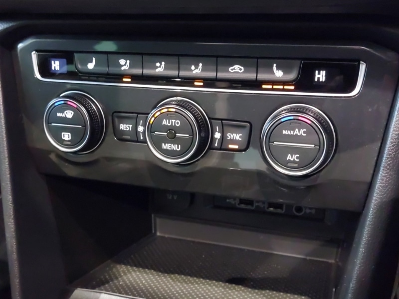 Used Volkswagen Tiguan 2019 for sale - 76408153: Photo 17