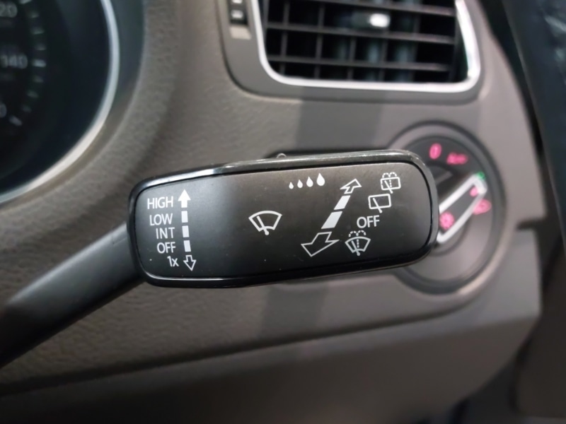 Used Volkswagen Polo 2017 for sale - 76889364: Photo 17