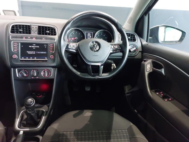 Used Volkswagen Polo 2017 for sale - 76889364: Photo 7