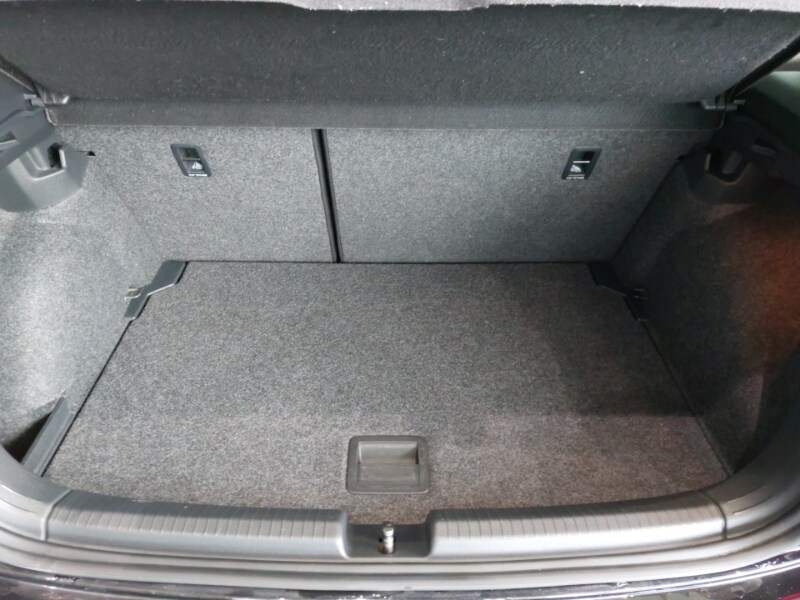 Used Volkswagen Polo 2018 for sale - 77988017: Photo 8