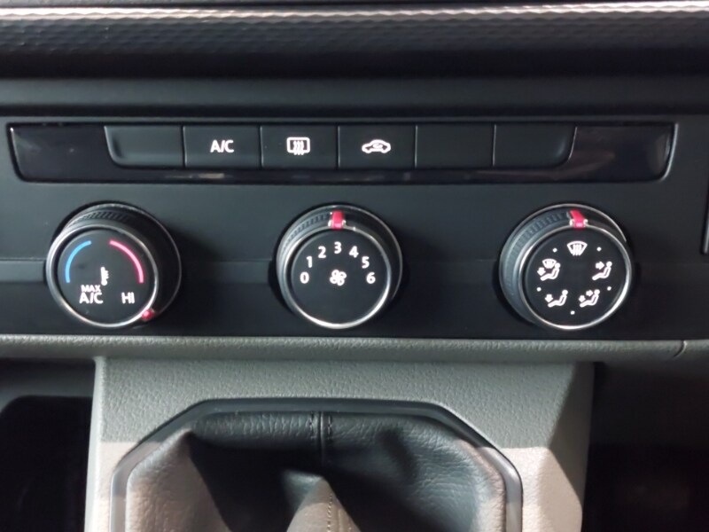 Used Volkswagen Transporter Shuttle 2022 for sale - 77948082: Photo 18