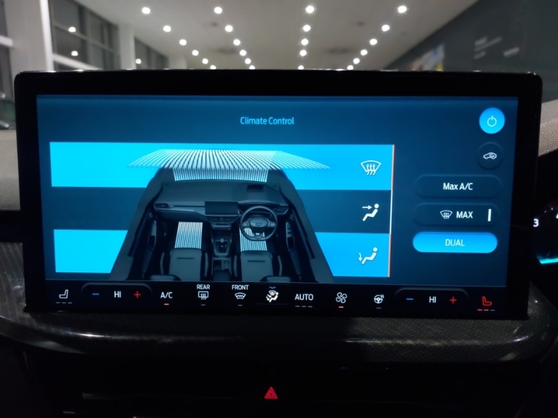 Used Ford Focus 2023 for sale - 76842722: Photo 15