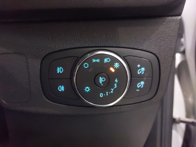 Used Ford Focus 2023 for sale - 76842722: Photo 19