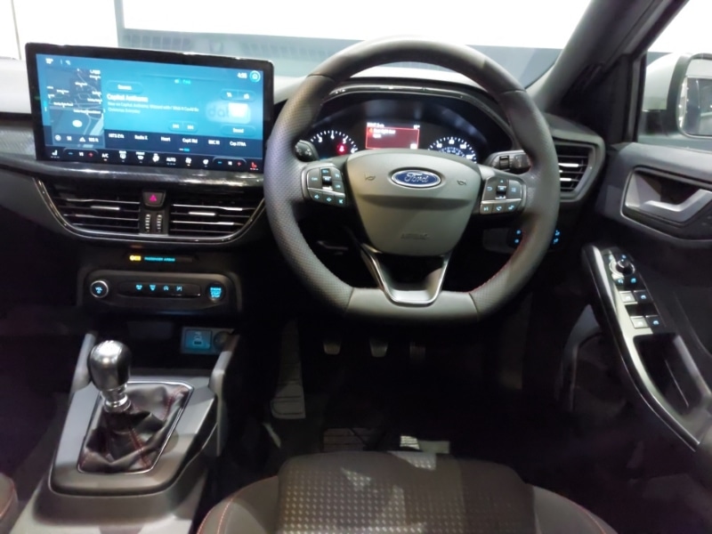 Used Ford Focus 2023 for sale - 76842722: Photo 7