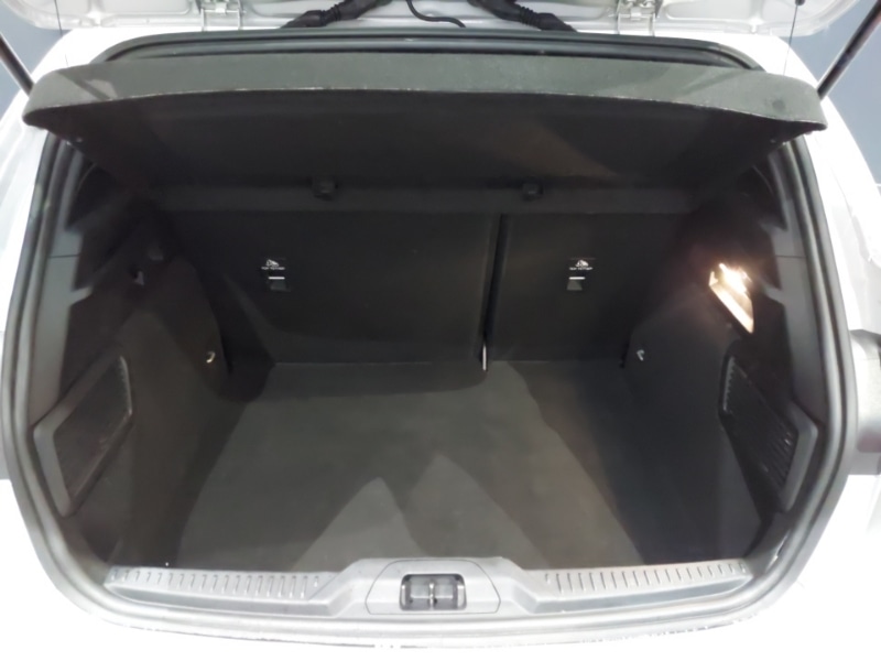 Used Ford Focus 2023 for sale - 76842722: Photo 8