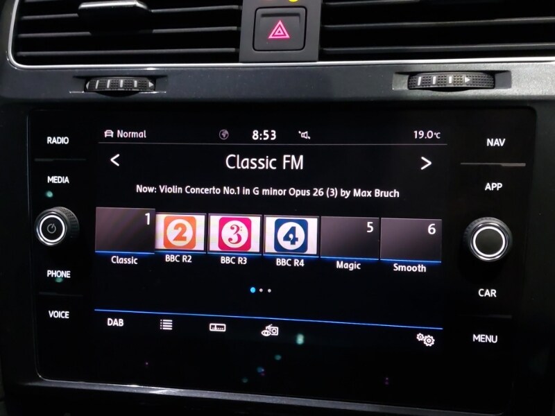 Used Volkswagen Golf 2019 for sale - 77366640: Photo 10