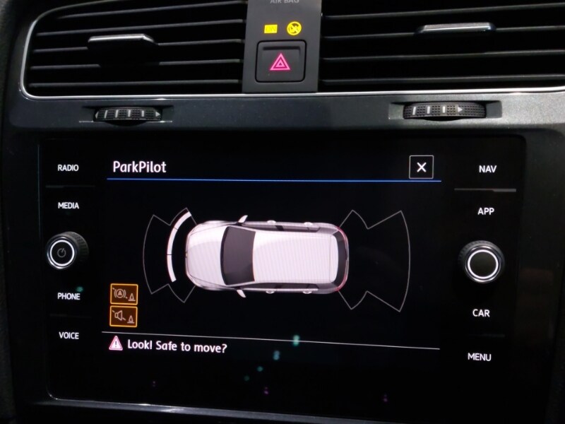 Used Volkswagen Golf 2019 for sale - 77366640: Photo 11