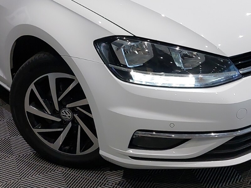 Used Volkswagen Golf 2019 for sale - 77366640: Photo 9