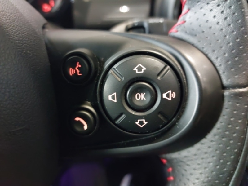 Used MINI Convertible 2019 for sale - 76970417: Photo 15