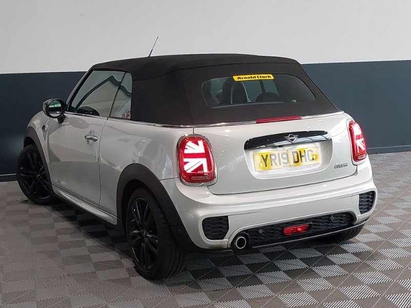 Used MINI Convertible 2019 for sale - 76970417: Photo 3
