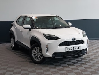 Used Toyota Yaris Cross 2023 for sale - 79525752: Photo