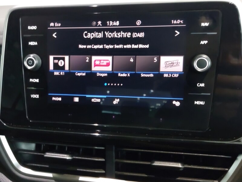 Used Volkswagen T-Roc 2022 for sale - 76166132: Photo 10