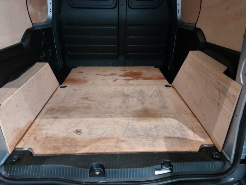 Used Renault Kangoo 2024 for sale - 76507089: Photo 8