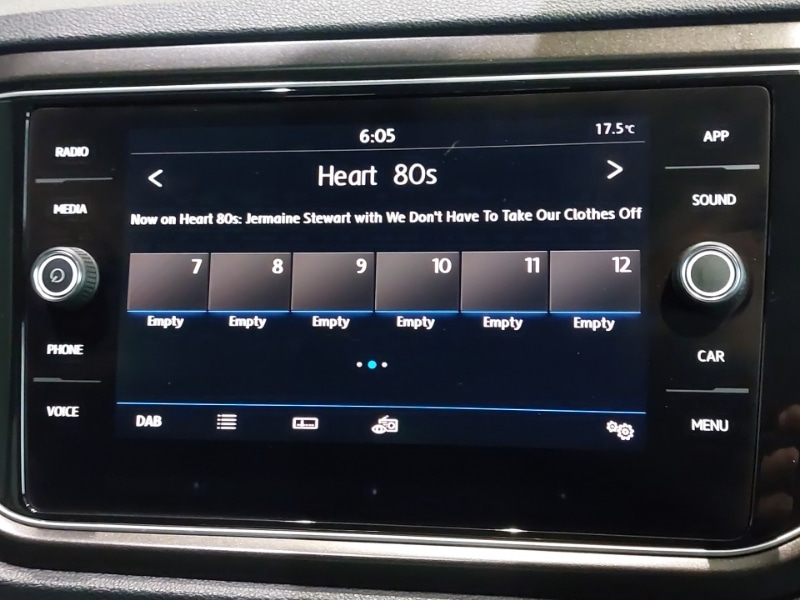 Used Volkswagen T-Roc 2018 for sale - 76498345: Photo 10