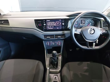 Used Volkswagen Polo 2018 for sale - 79267814: Photo