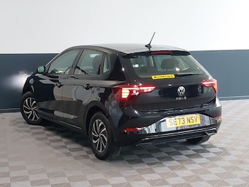 Used Volkswagen Polo 2023 for sale - 77168980: Photo