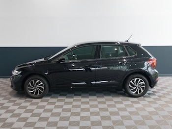 Used Volkswagen Polo 2023 for sale - 77168980: Photo