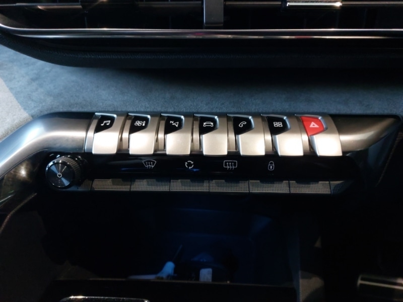 Used Peugeot 5008 2022 for sale - 76602400: Photo 14