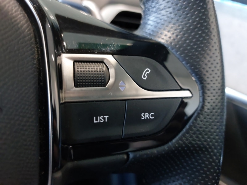 Used Peugeot 5008 2022 for sale - 76602400: Photo 17