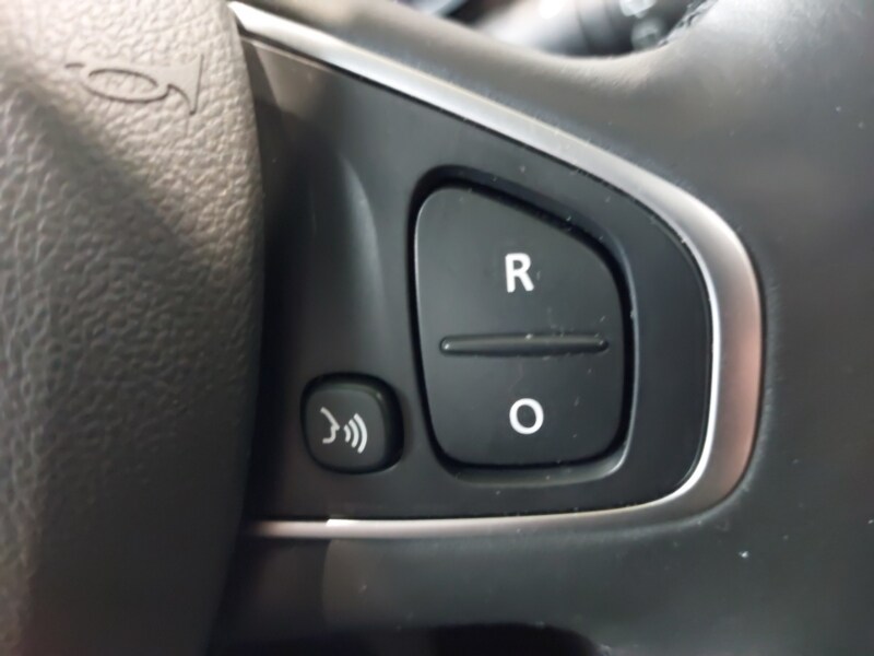 Used Renault Clio 2017 for sale - 77922713: Photo 14