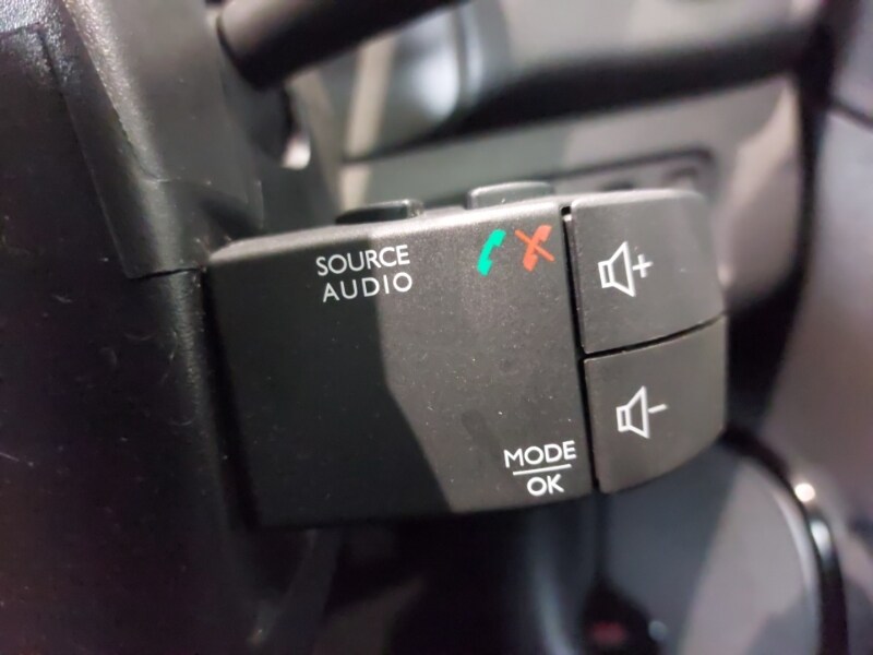 Used Renault Clio 2017 for sale - 77922713: Photo 15