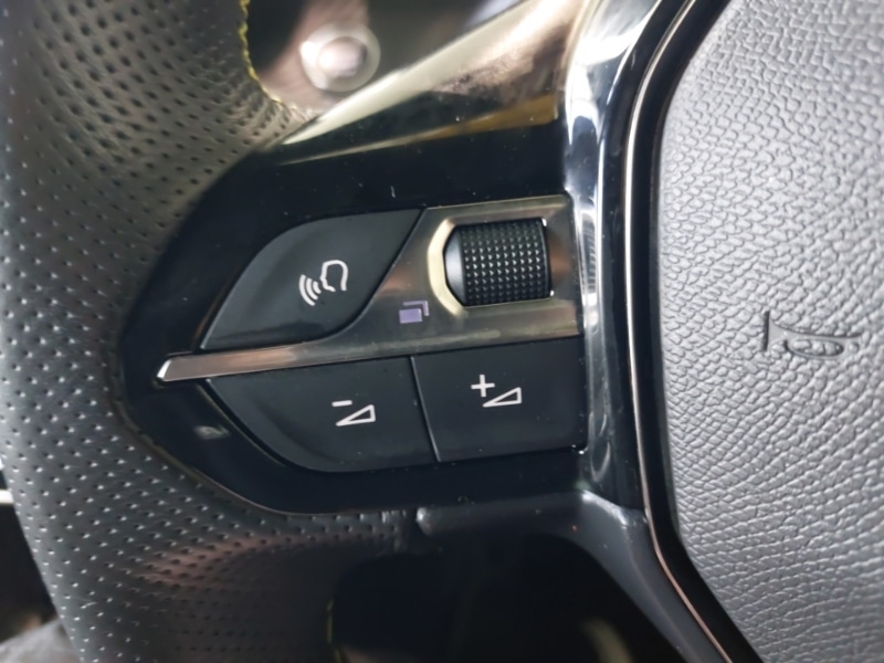 Used Peugeot 2008 2023 for sale - 78066081: Photo 14