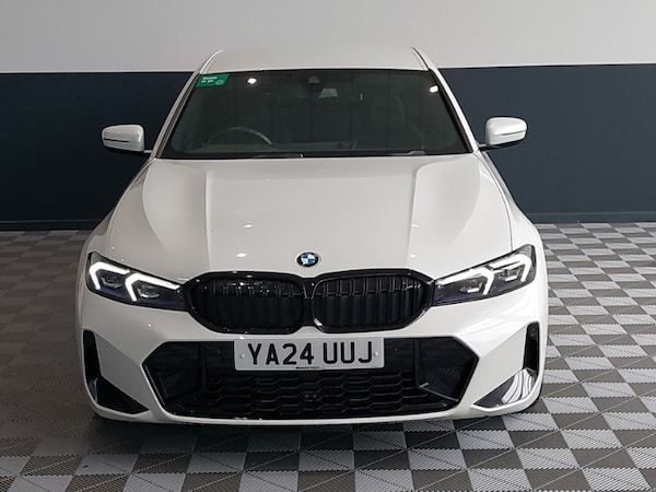 Used BMW 3 Series 2024 for sale - 75657112: Photo 12