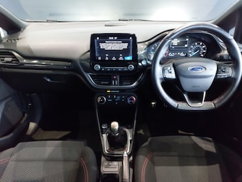 Used Ford Fiesta 2018 for sale - 77168977: Photo