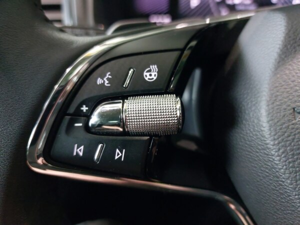 Used Skoda Karoq 2023 for sale - 76335976: Photo 14