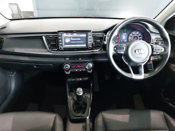 Used Kia Rio 2017 for sale - 75617840: Photo