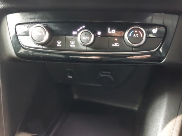 Used Vauxhall Corsa 2022 for sale - 76053189: Photo 17