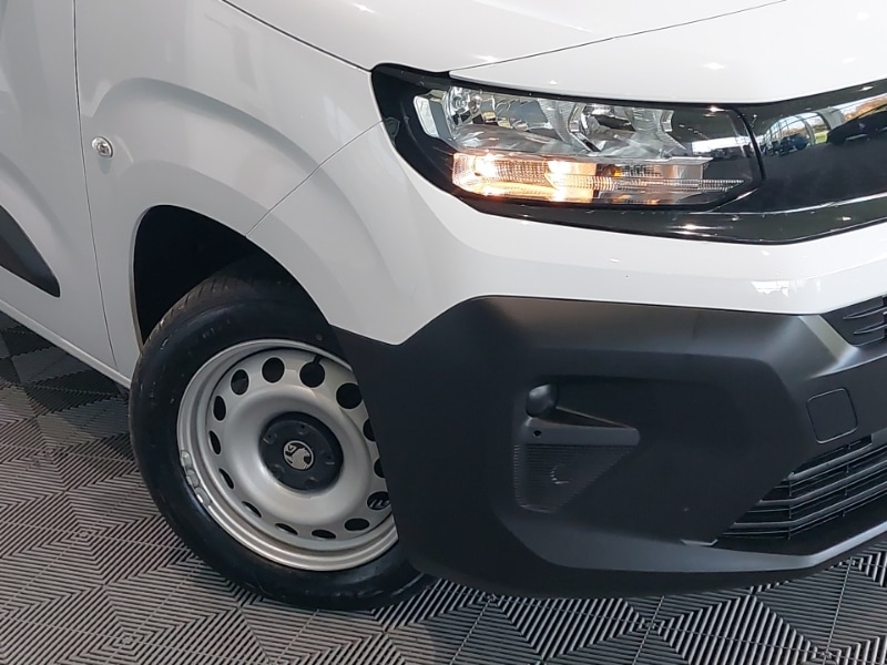 Used Vauxhall Combo 2024 for sale - 76478991: Photo 9