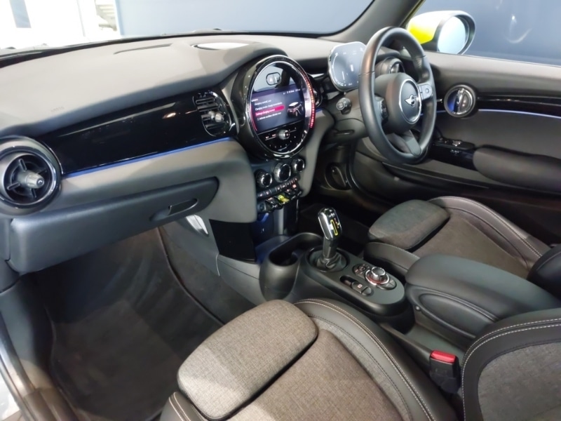 Used MINI Cooper 2021 for sale - 76696210: Photo 5