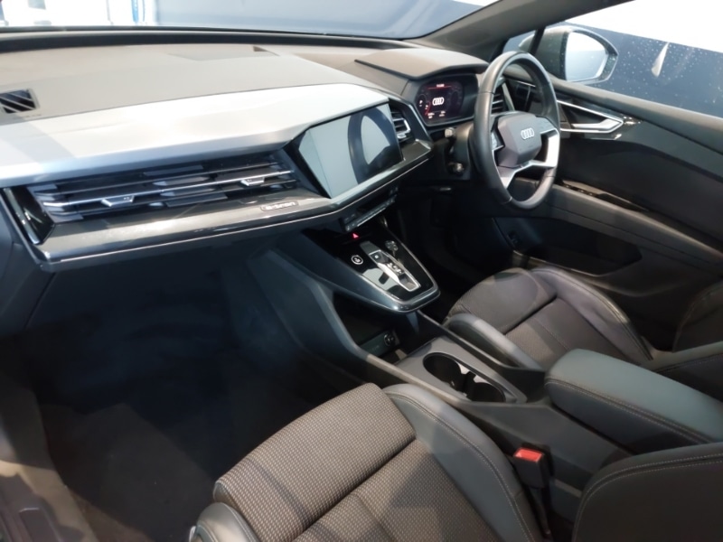 Used Audi Q4 e-tron 2022 for sale - 77908165: Photo 5