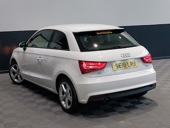 Used Audi A1 2018 for sale - 77073613: Photo