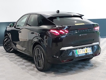 Used Peugeot 3008 2024 for sale - 77371371: Photo