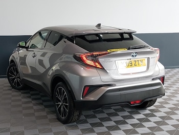 Used Toyota C-HR 2019 for sale - 75946519: Photo