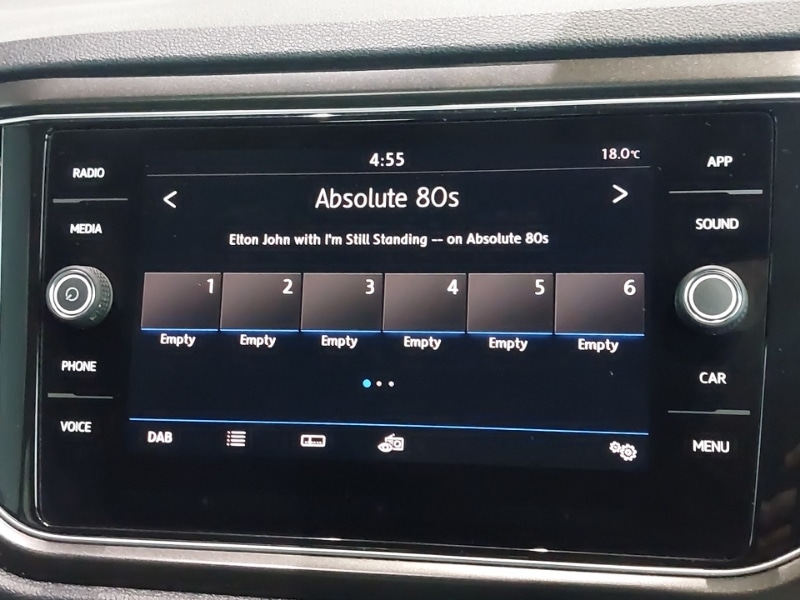 Used Volkswagen T-Roc 2018 for sale - 76614065: Photo 10