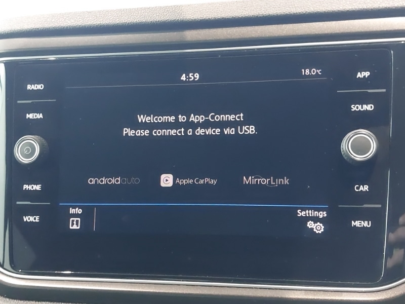 Used Volkswagen T-Roc 2018 for sale - 76614065: Photo 18