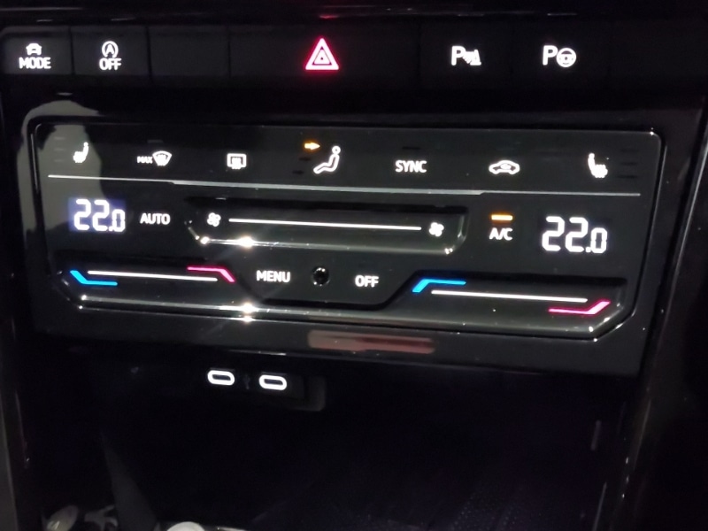 Used Volkswagen T-Roc 2025 for sale - 77119053: Photo 19