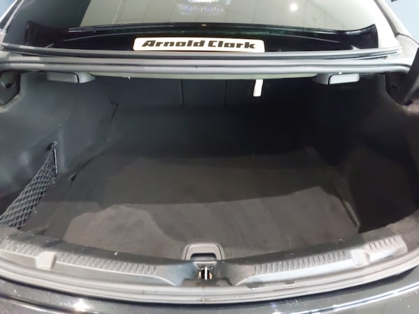 Used Mercedes-Benz E-Class 2018 for sale - 76129705: Photo 8