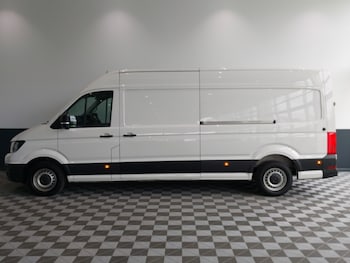 Used Volkswagen Crafter 2024 for sale - 78624897: Photo