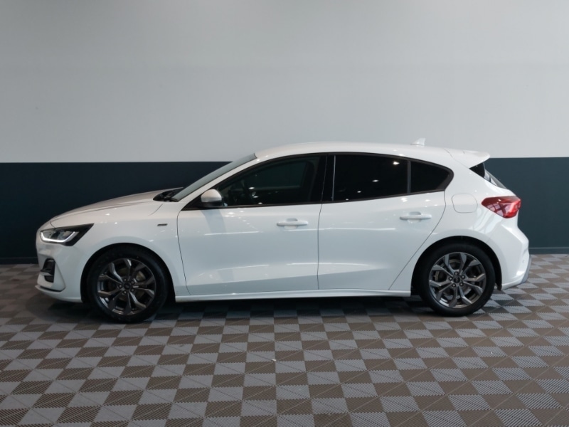 Used Ford Focus 2023 for sale - 76978434: Photo 4
