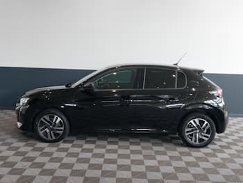 Used Peugeot 208 2023 for sale - 79591985: Photo