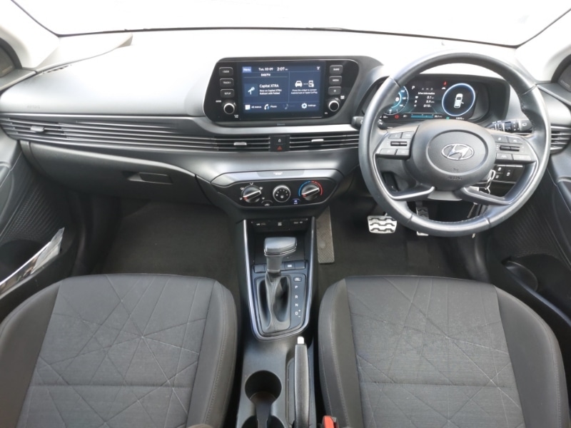 Used Hyundai BAYON 2022 for sale - 76403558: Photo 2