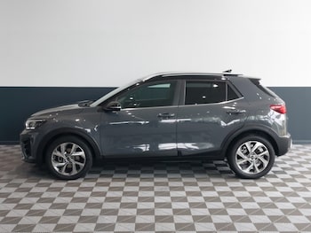 Used Kia Stonic 2023 for sale - 79286594: Photo
