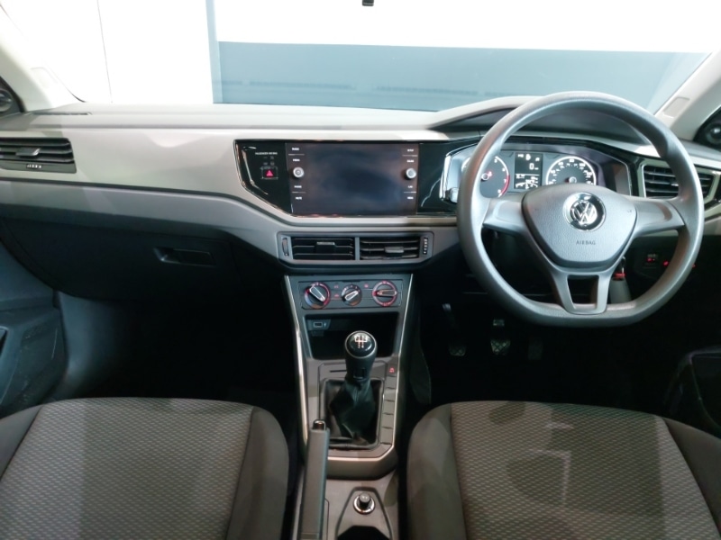 Used Volkswagen Polo 2018 for sale - 76354658: Photo 2