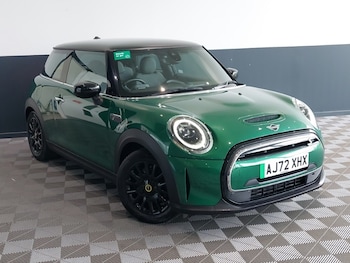 Used MINI Hatch 2023 for sale - 77847316: Photo